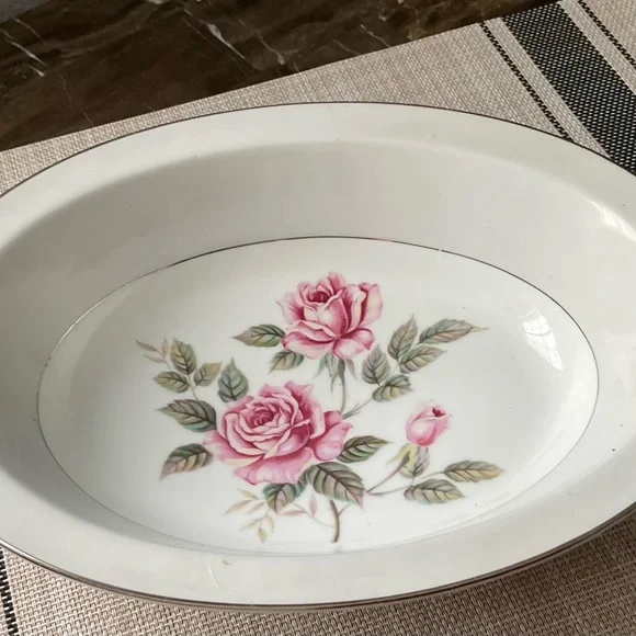 Vintage set of 3 Rosetta 5221 Pattern,serving prices.